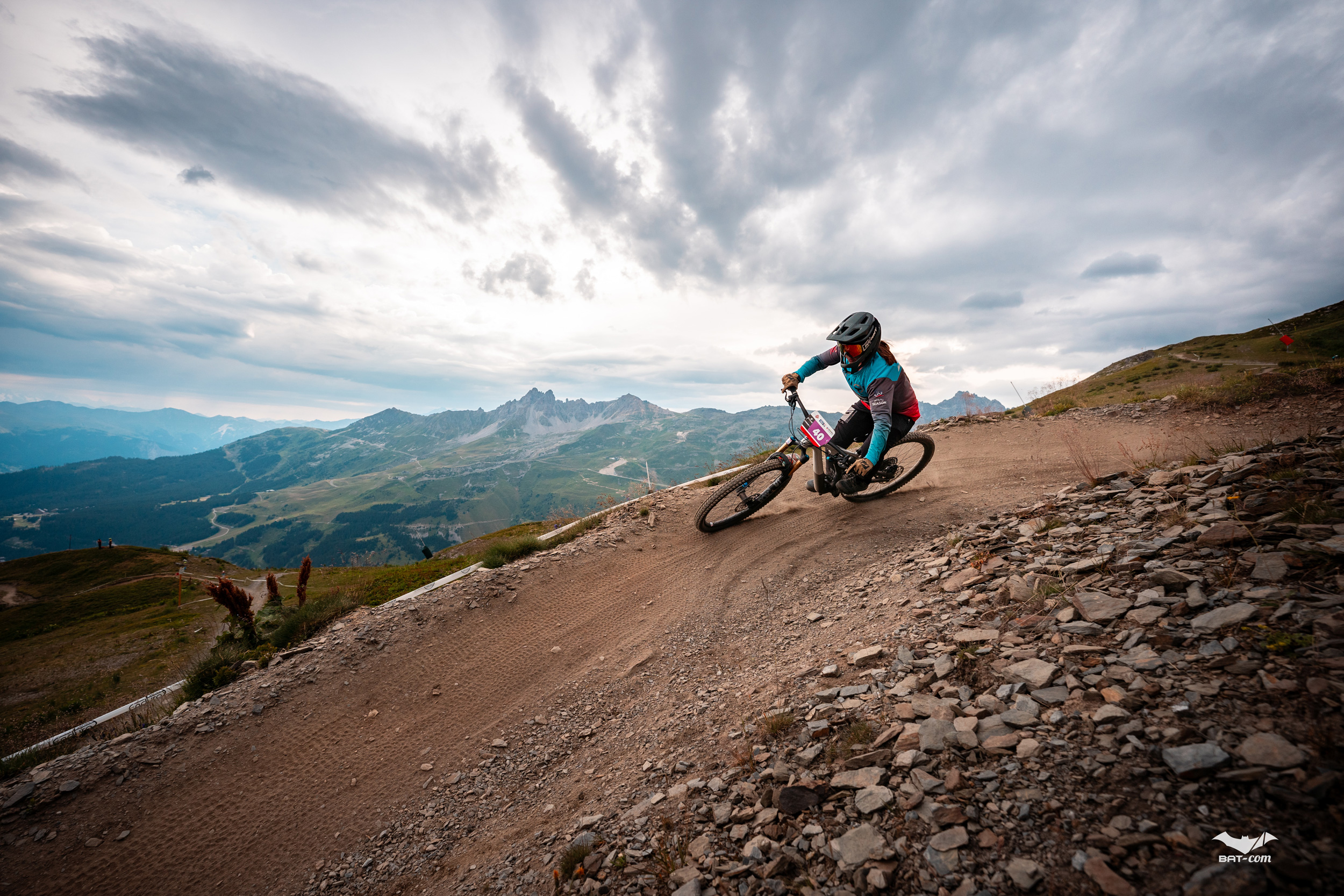 Julia gay VTT Enduro Méribel
